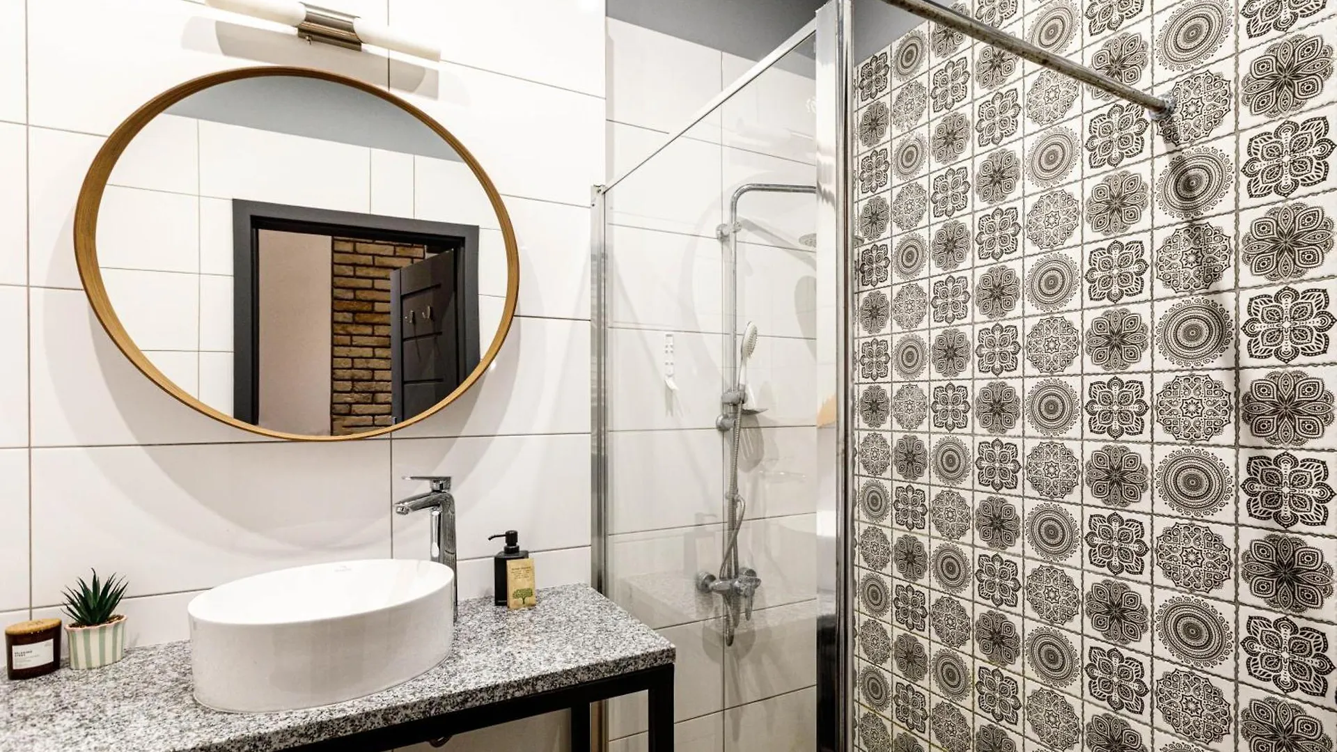 Golden Apartments Wroclaw- Cozy Studio - City Center&K27