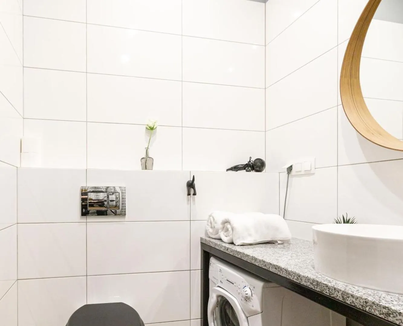 Golden Apartments Wroclaw- Cozy Studio - City Center&K27 0*,