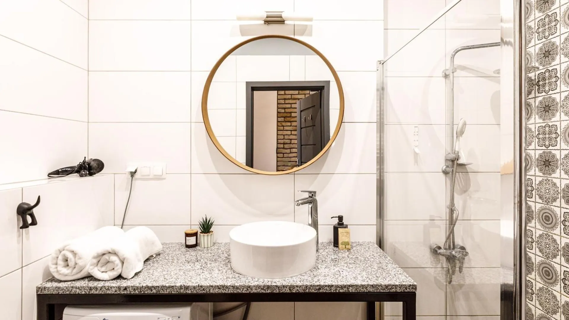 Golden Apartments Wroclaw- Cozy Studio - City Center&K27